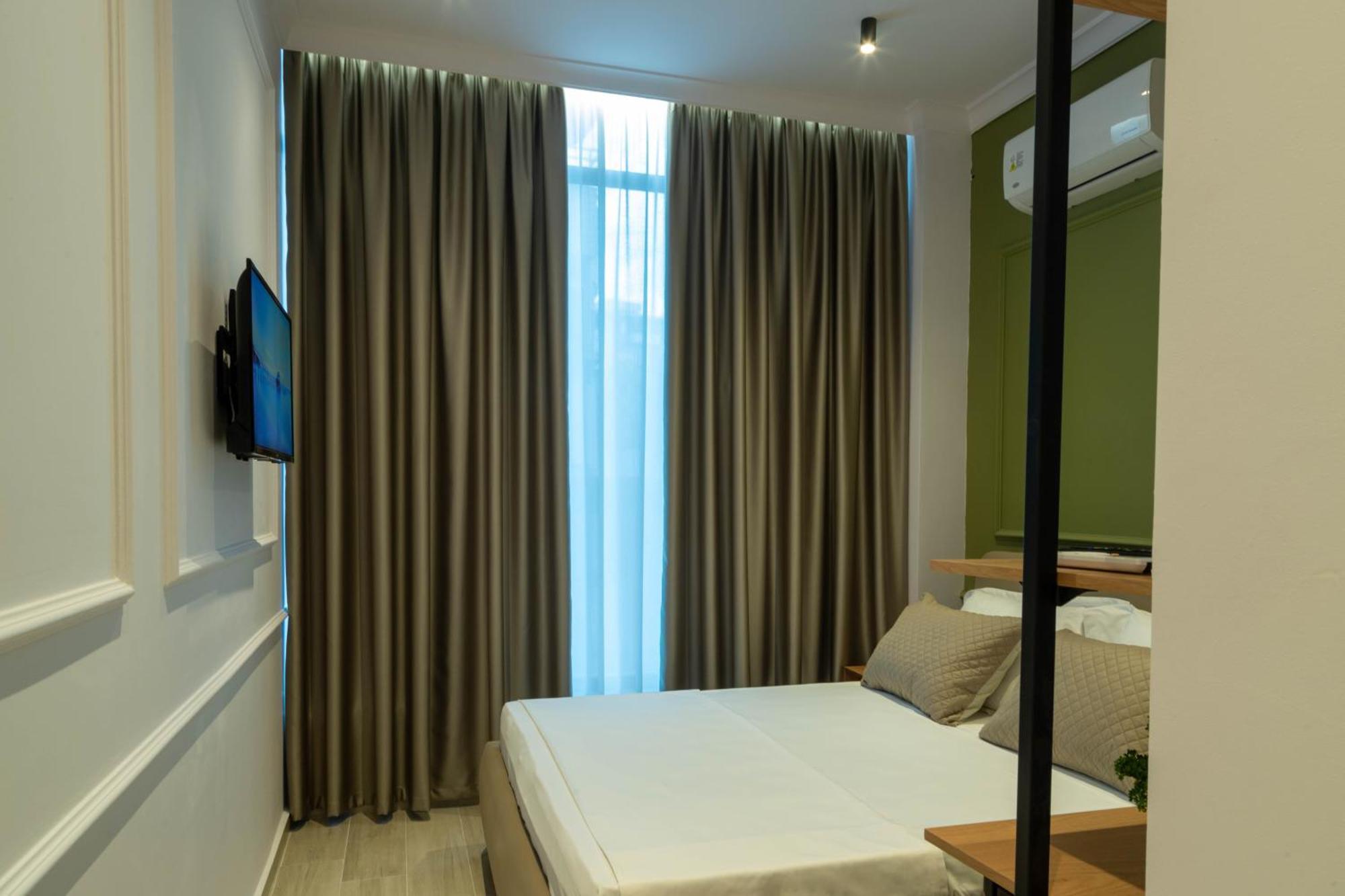 Amau Beach Rooms Durres Bagian luar foto