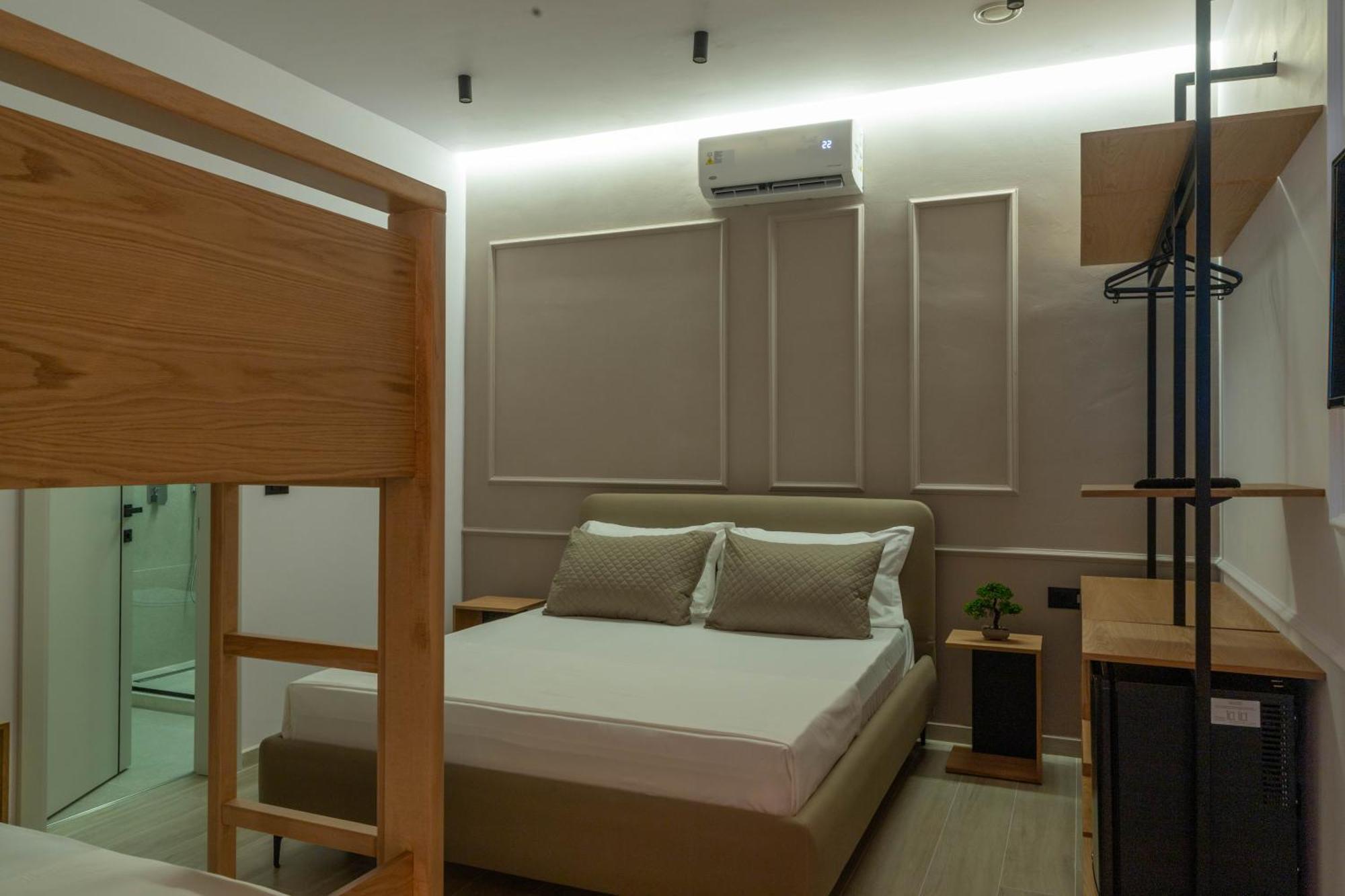 Amau Beach Rooms Durres Bagian luar foto